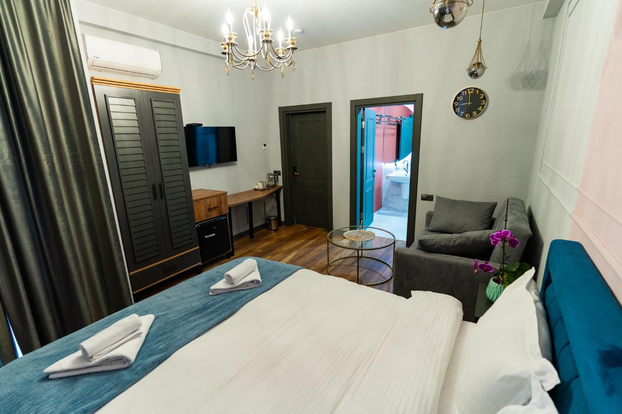Trinity Hotel Tbilisi Eksteriør billede