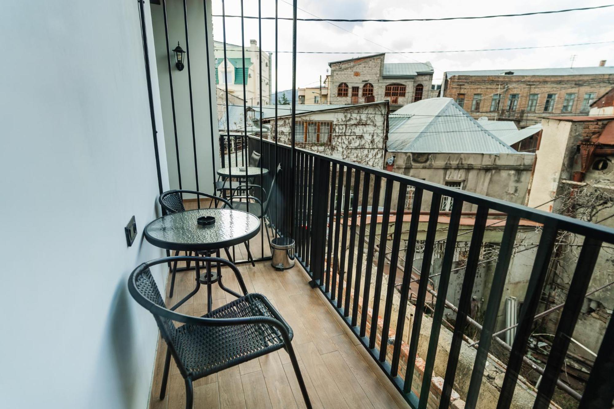 Trinity Hotel Tbilisi Eksteriør billede